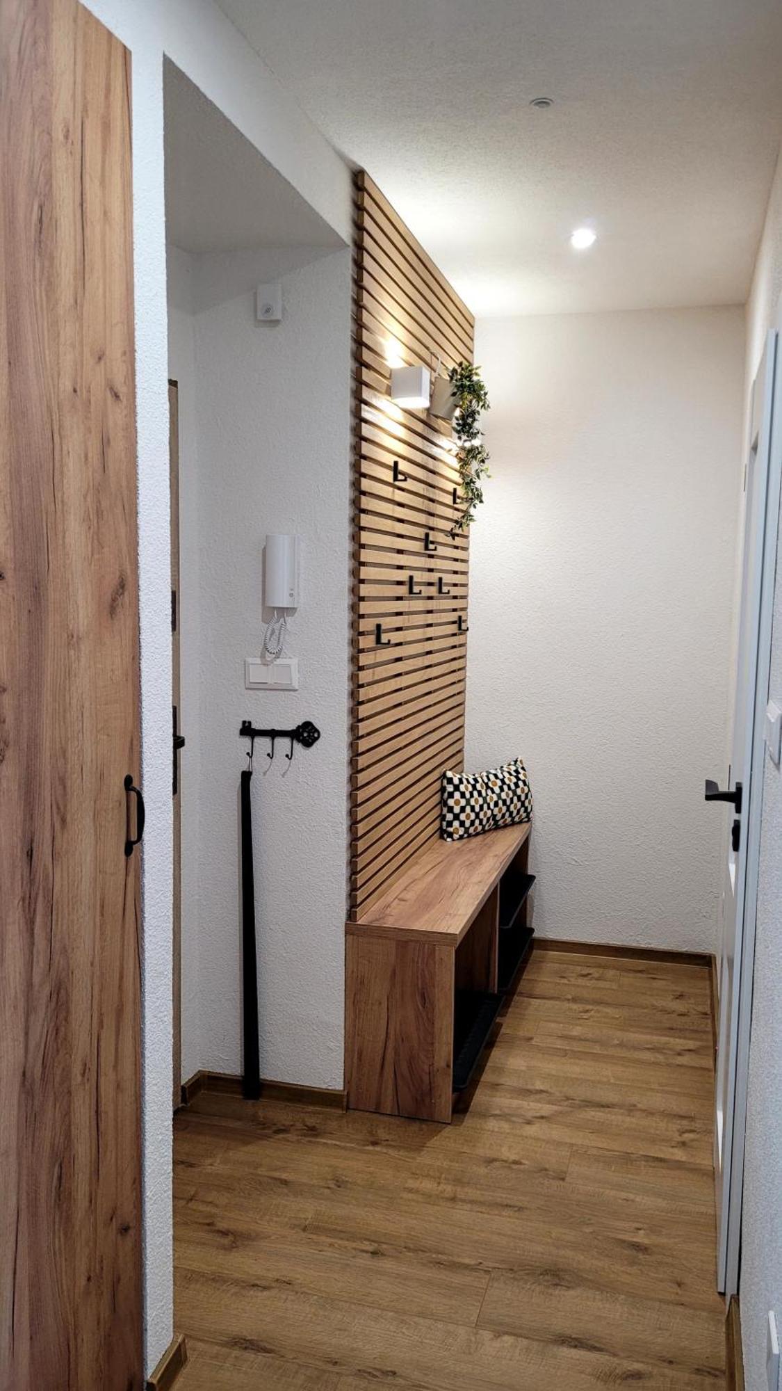 Apartment Lusa - New In The Centre Of The Town Liptovsky Mikulas Exterior photo
